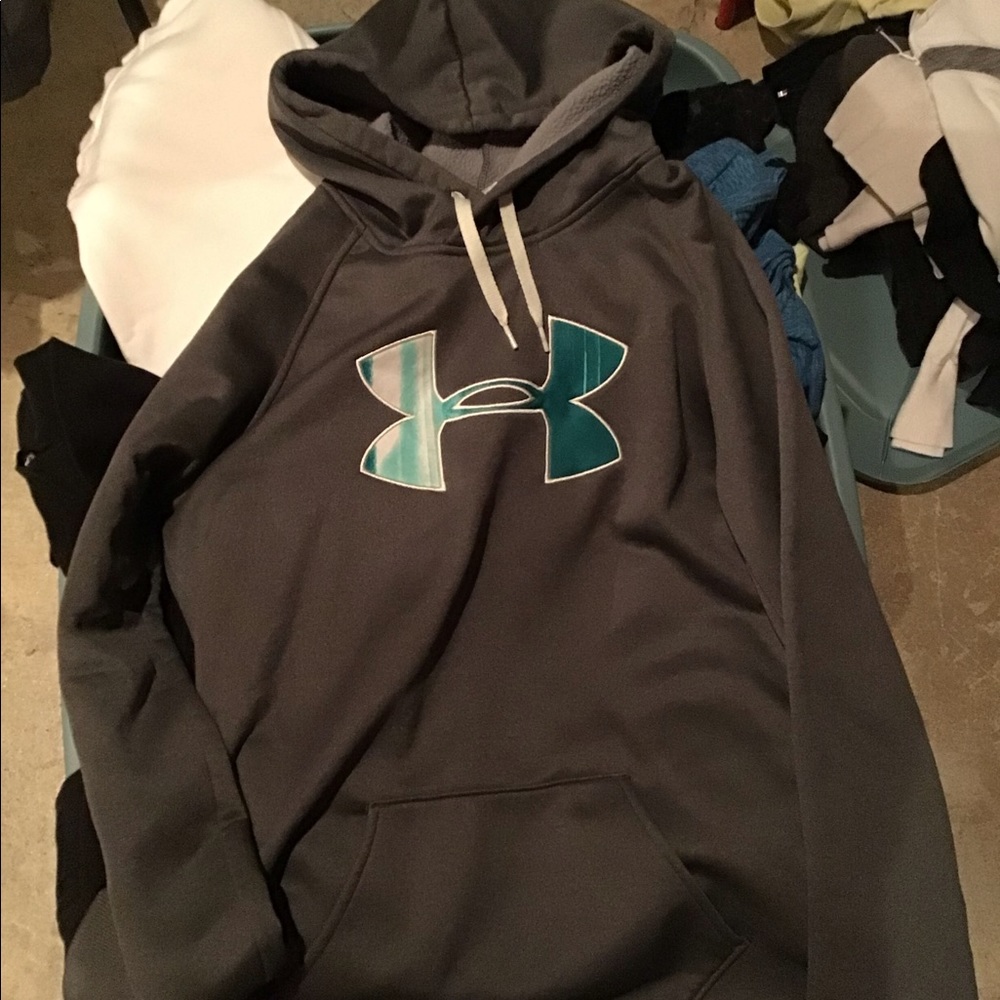 Sz S Under Armour Hoodie